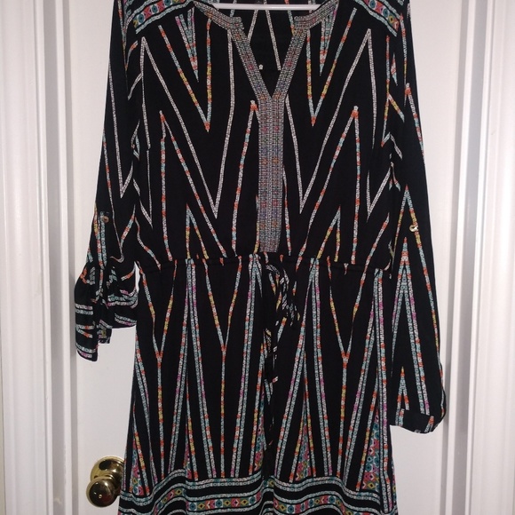 Dress - Picture 1 of 3